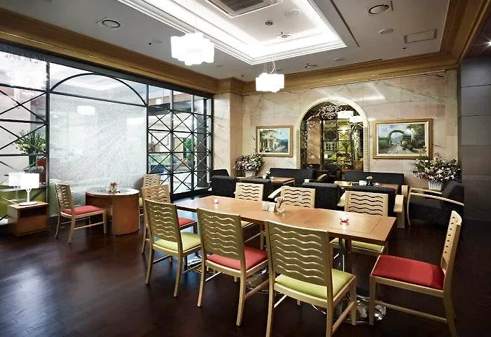 三井酒店 4*